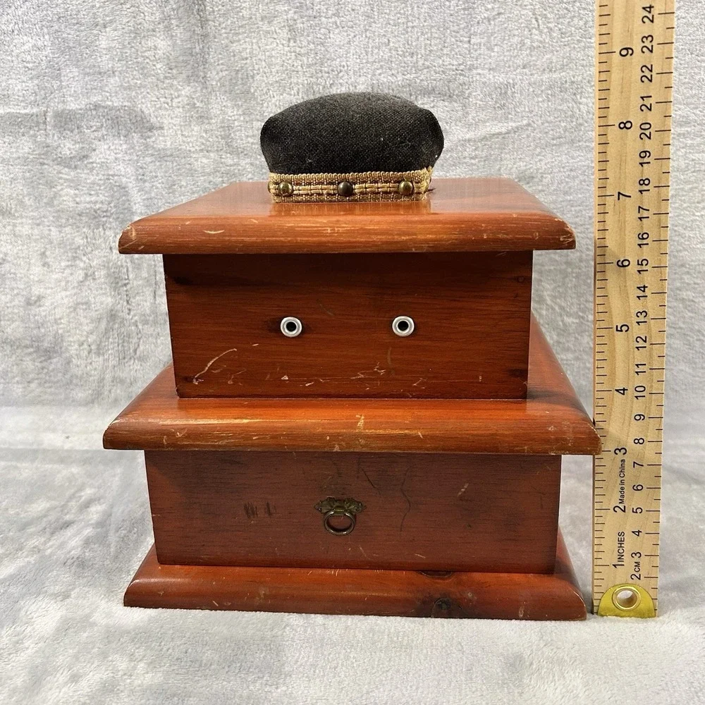 Antique Shaker Style‎ Wooden Sewing Box Drawer Spool Holders Pincushion